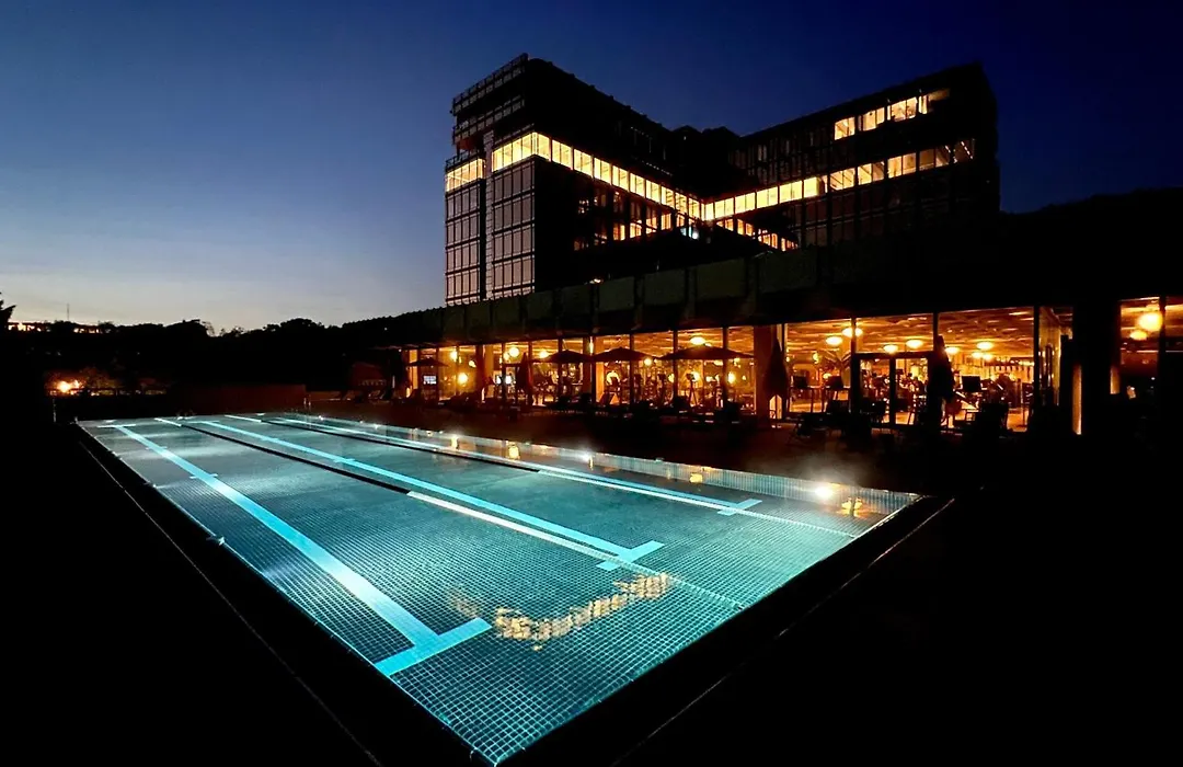 Mix Brussels --Gym & Wellness For Adults Only---1