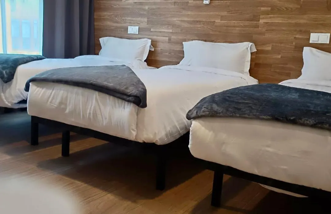 Apartahotel Golden Alcalá-1