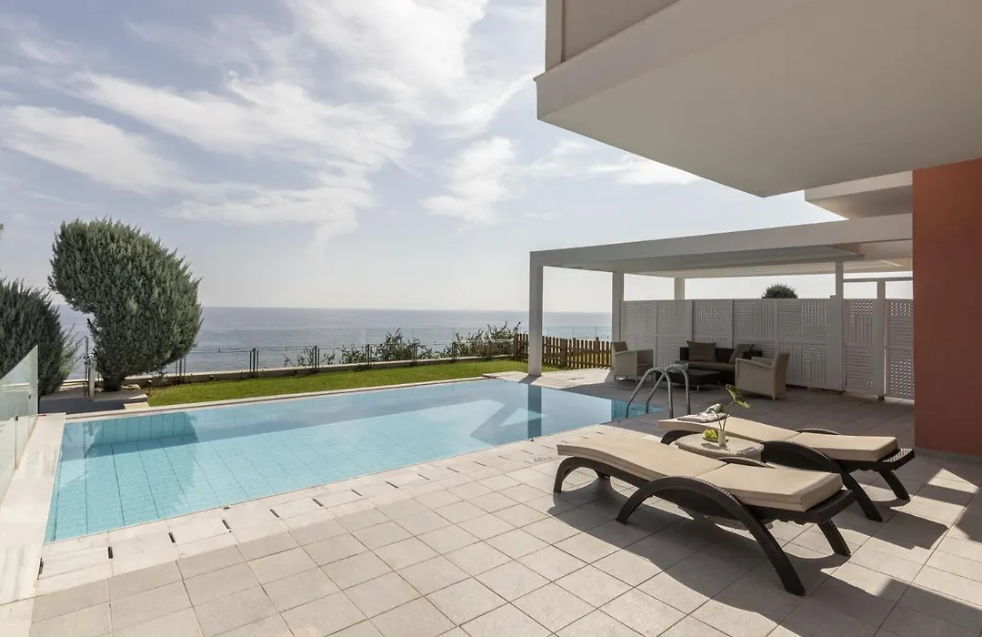 Apostolata Island Resort & Spa-1