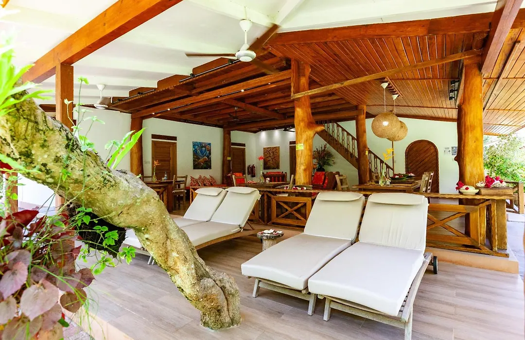 Anse Lazio Lodge-1