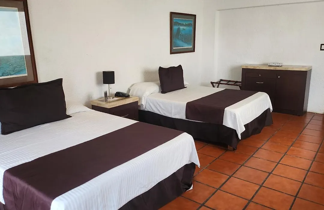 Hill House Mazatlan - Bed & Breakfast-1