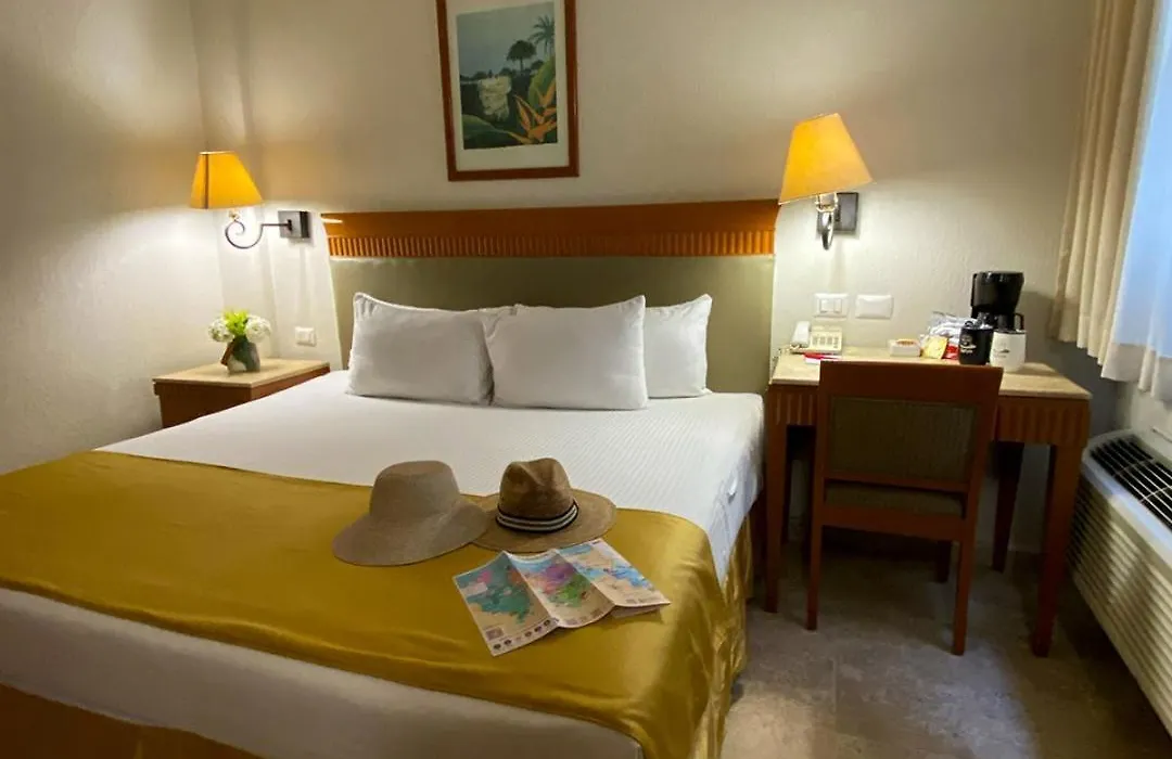 Hotel Olmeca Plaza-1