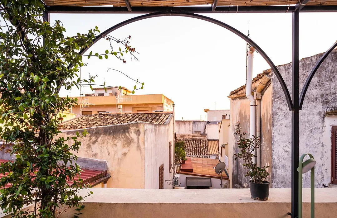 Regina Bianca - Camere, Suite&Spa - Sciacca-1