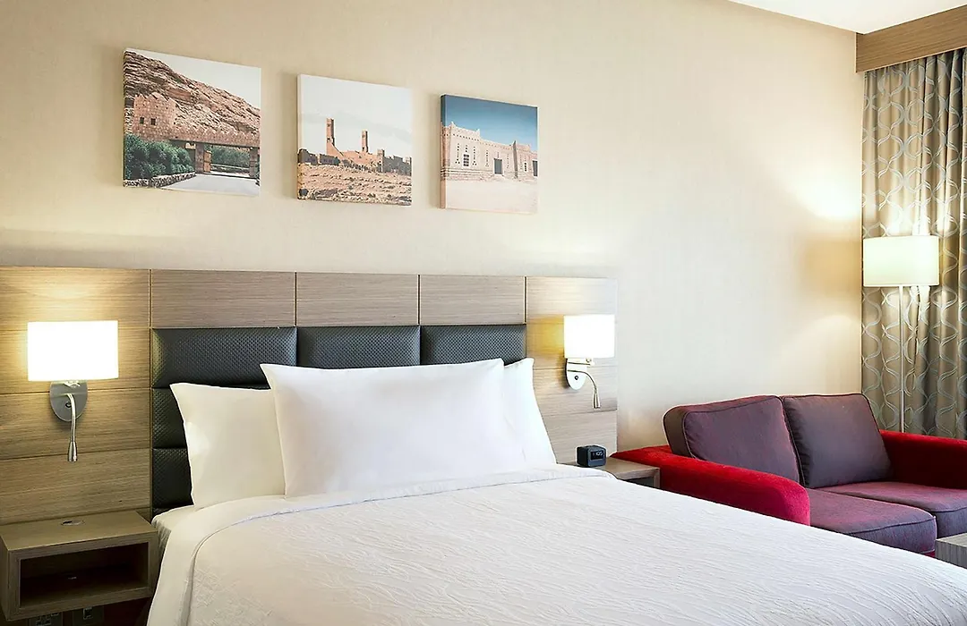 Hilton Garden Inn Tabuk-1
