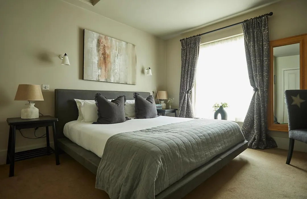 The Grosvenor Arms-1