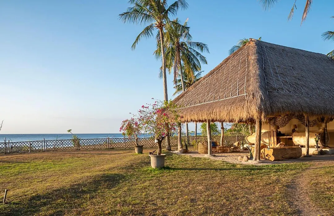 Bleu MATHIS Gili Asahan-1