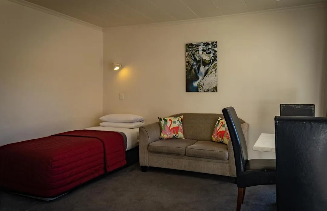 Amber Court Motel-1