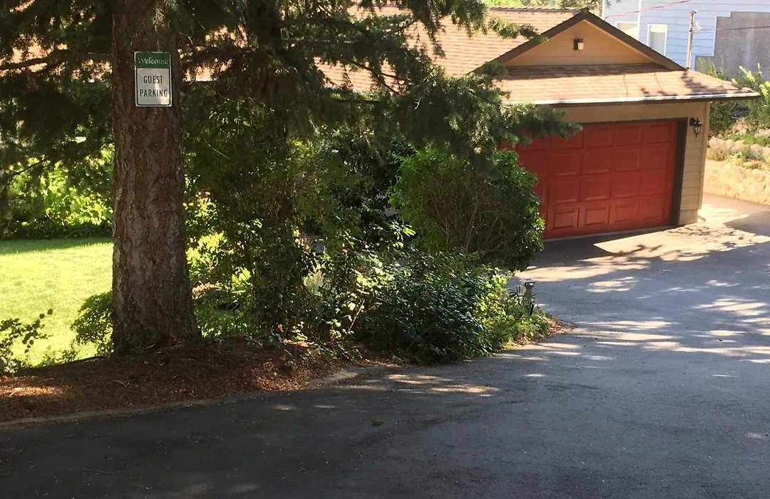 Lakeview Gardens B&B-1