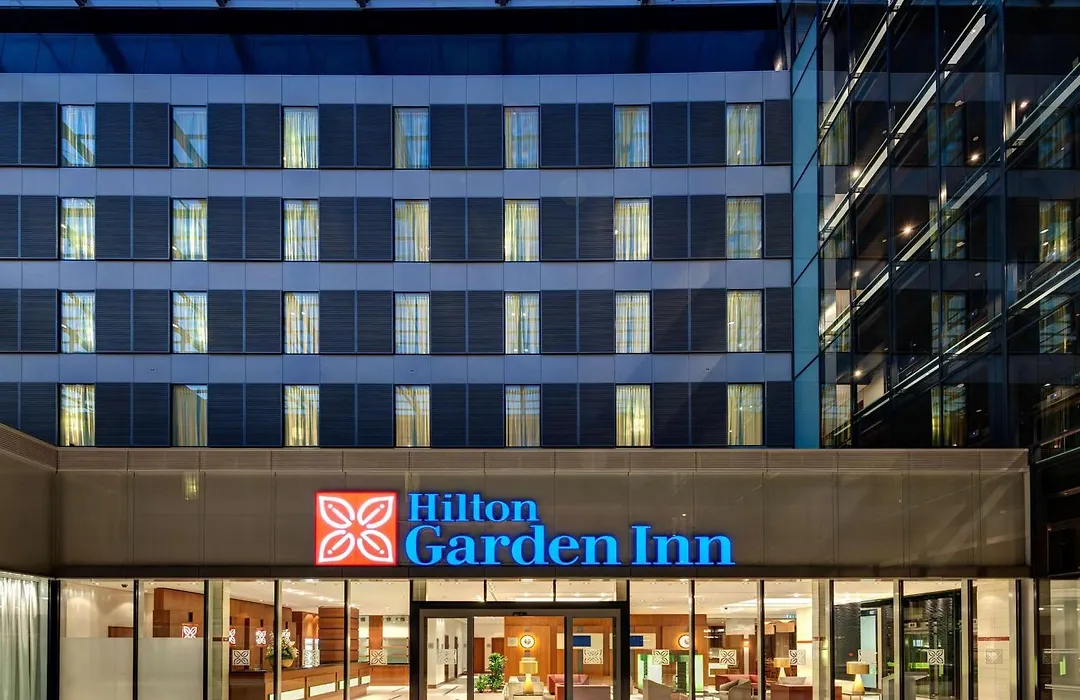 Hilton Garden Inn Frankfurt Airport-1