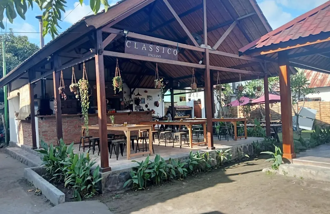 Classico Gili Air-1