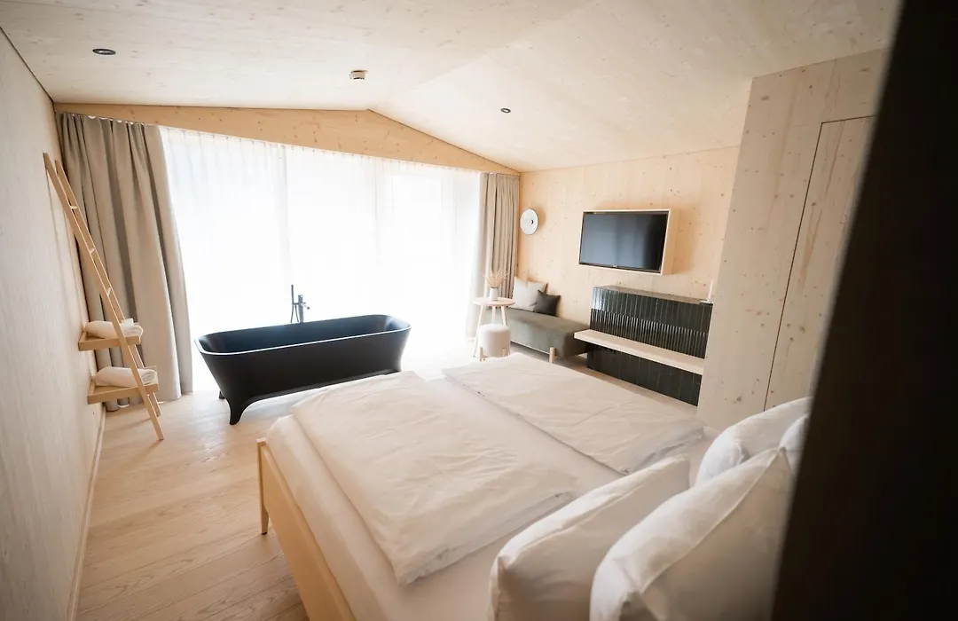 Amrai Suites-1