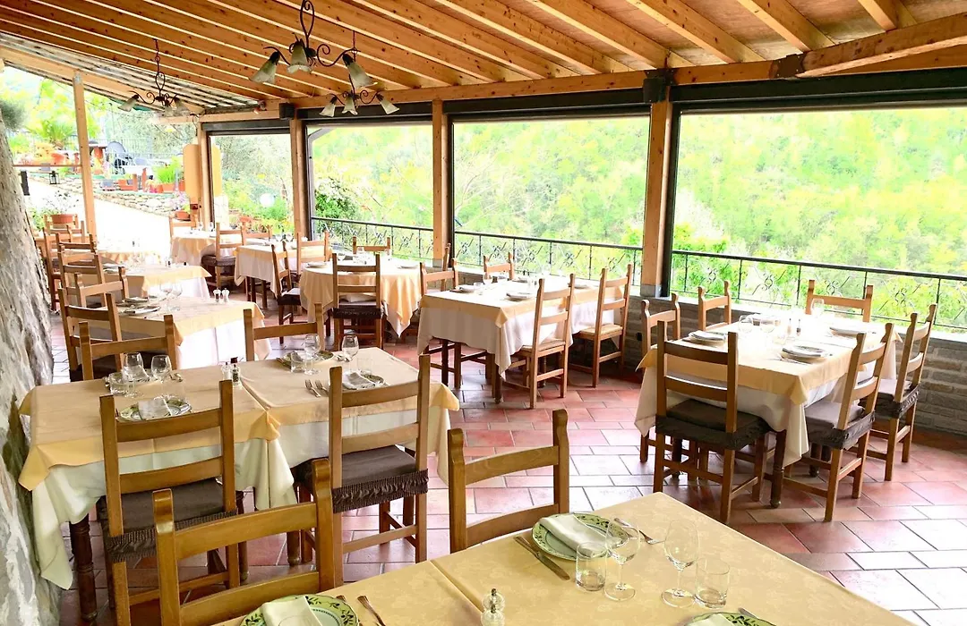 La Favorita Apricale B&B-1