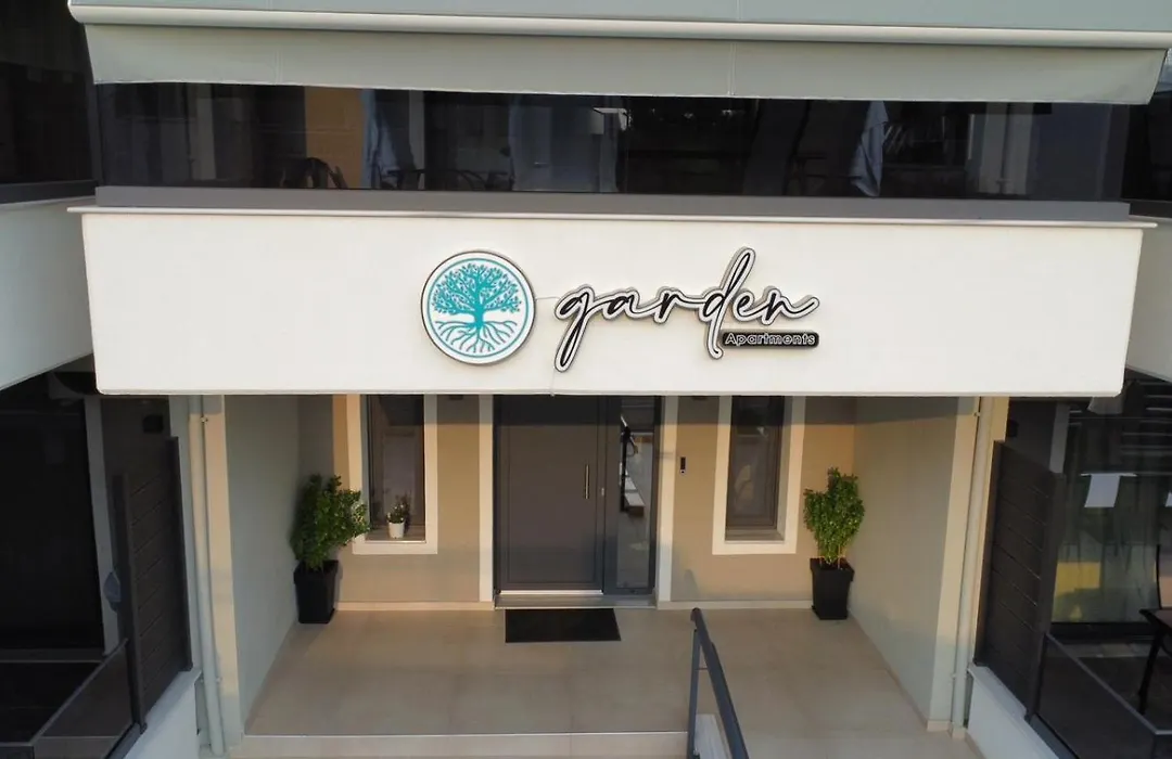 Garden Apartments-1
