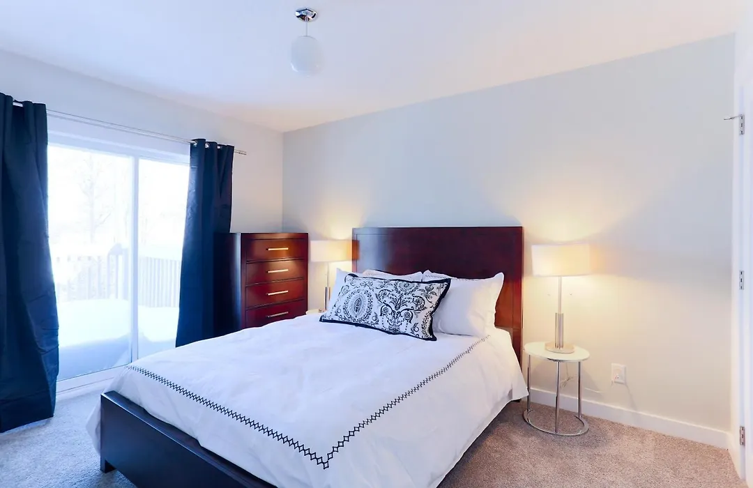 Boardwalk Homes - Executive Townhomes-1