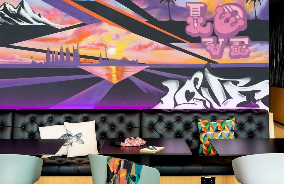 Moxy Frankfurt Airport-1