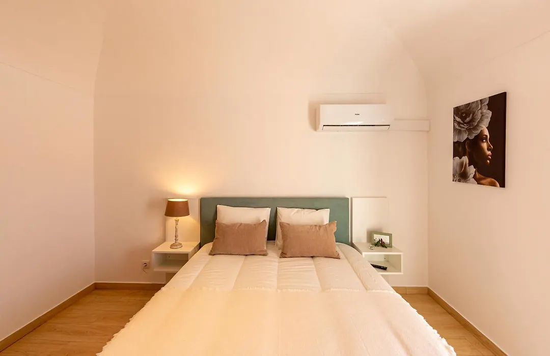 Luxury Palm Suites-1