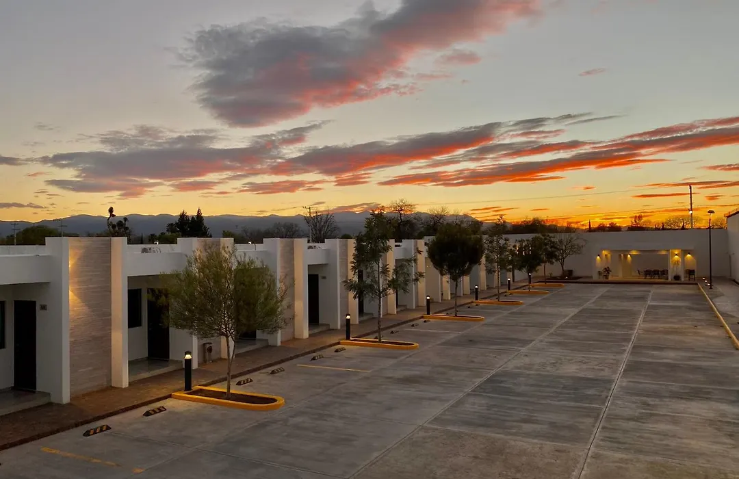 Hotel Mina Real-1