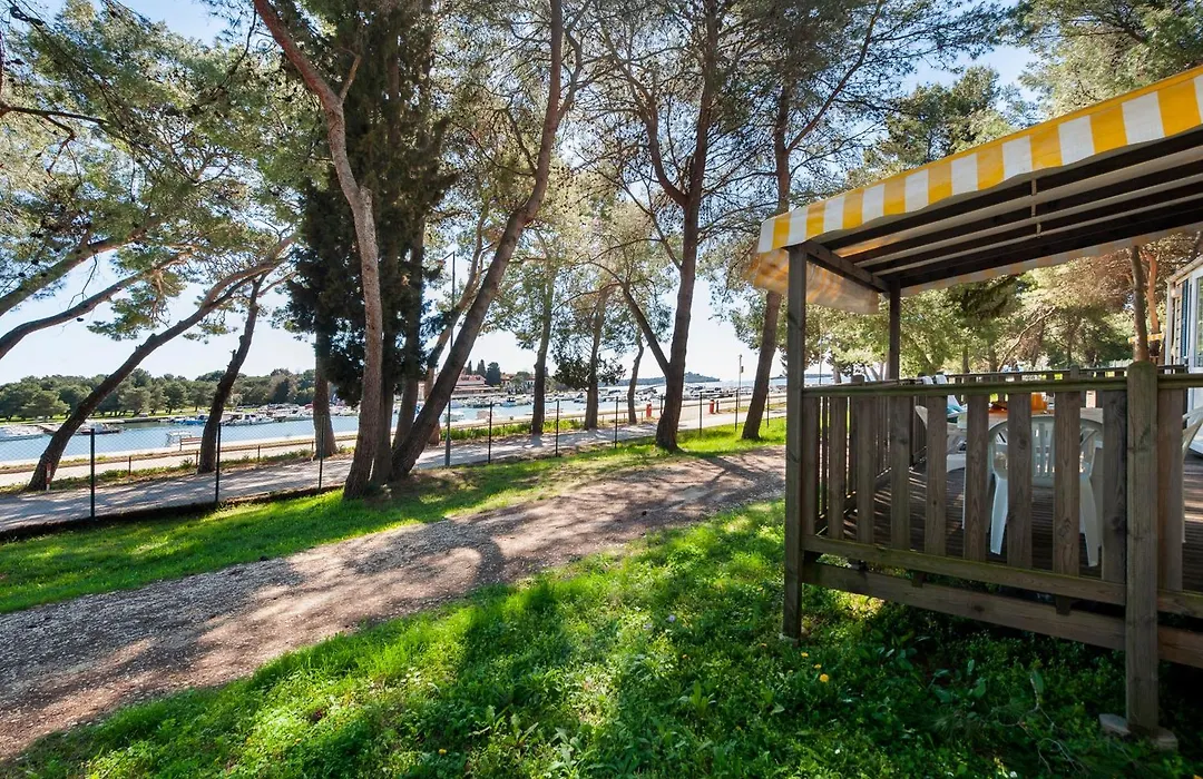 Holiday Centre Bi Village - Glamping And Mobile Homes Lavanda-1