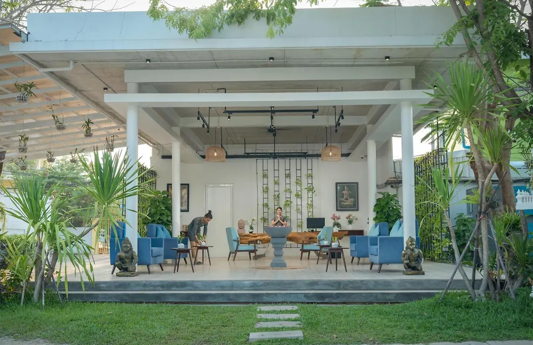 Elysium Suite-1
