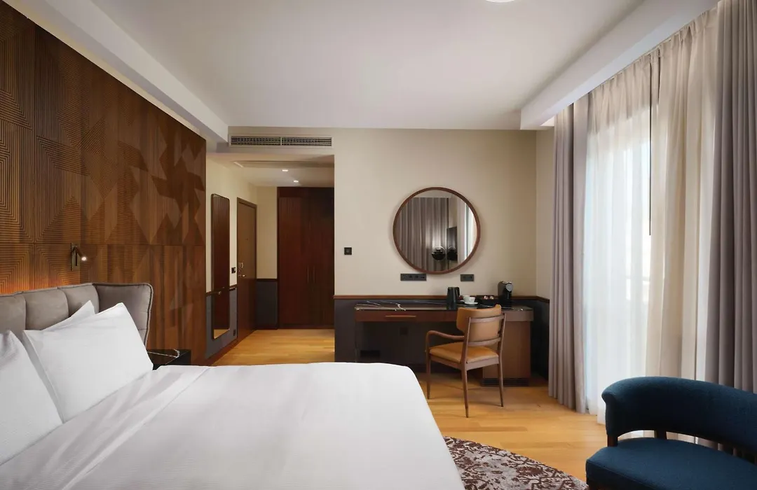 Iceland Parliament Hotel, Curio Collection By Hilton-1