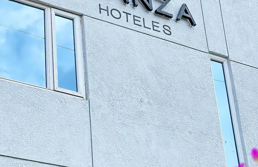 Stanza Hotel Monteria-1