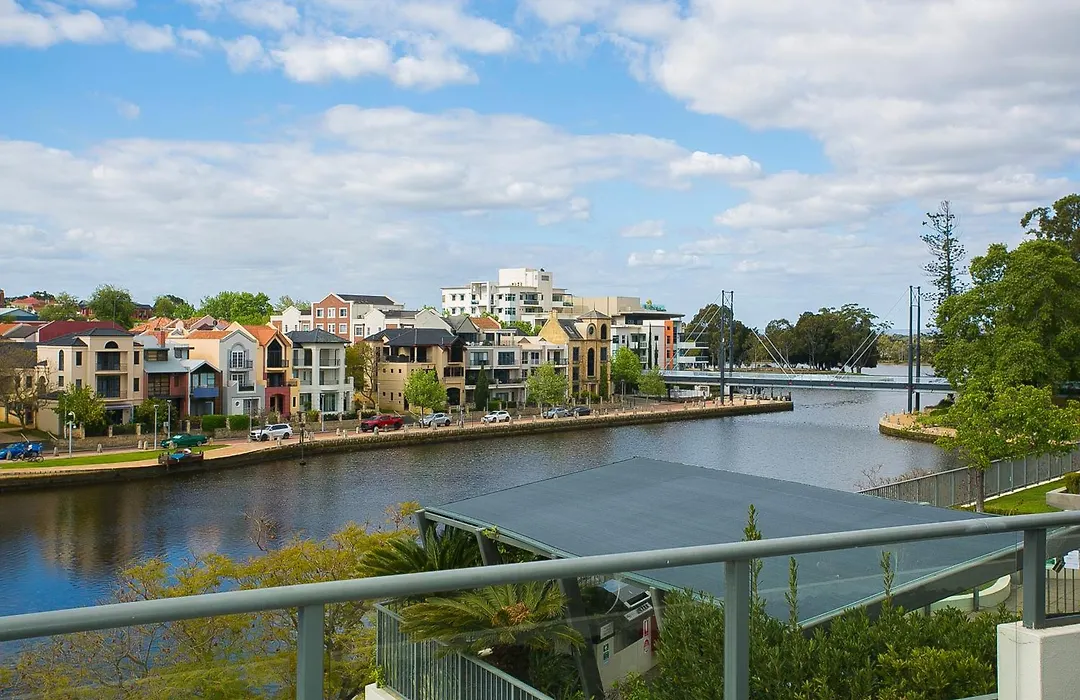 East Perth Suites Hotel-1
