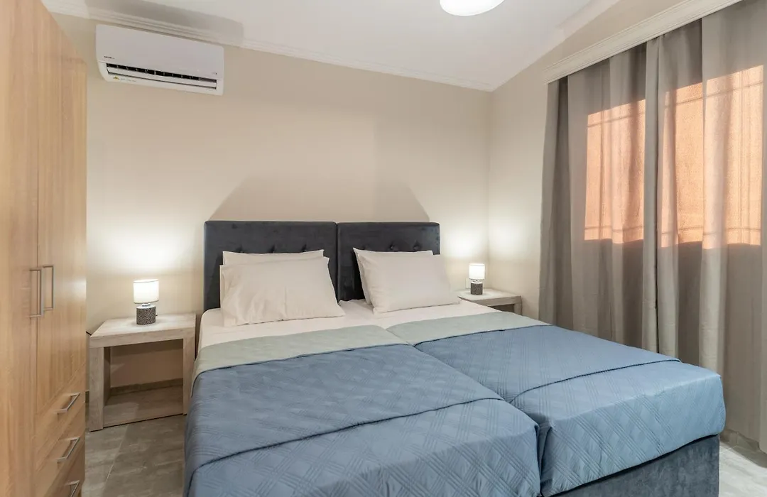 Acapulco Marinos Apartments- Adults Only-1