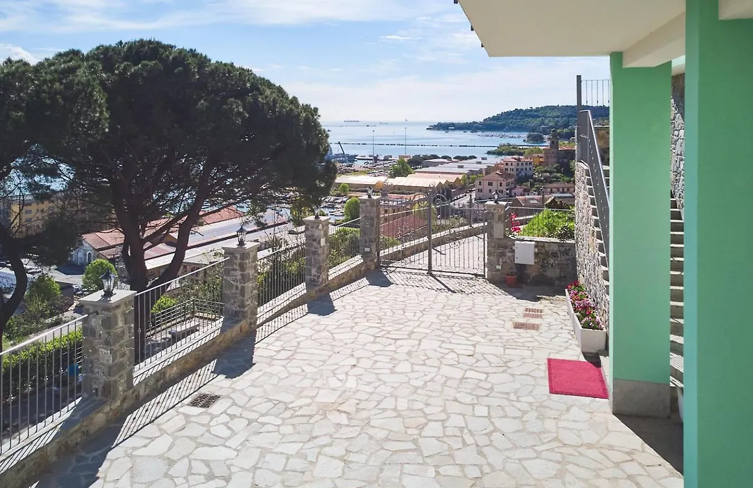 Villa dei Poeti-1