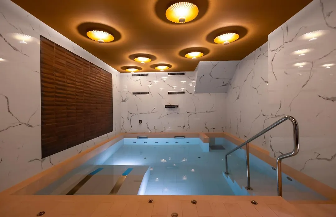 Hotel Neptuno Playa & Spa-1
