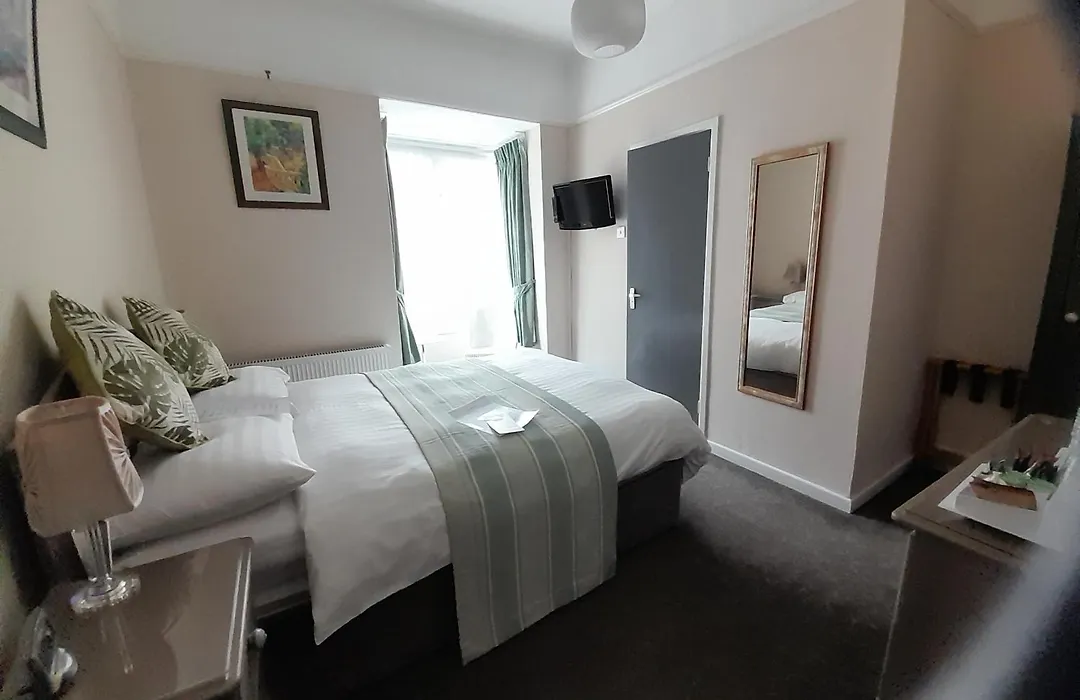 The Rosscourt Hotel (Adults Only)-1