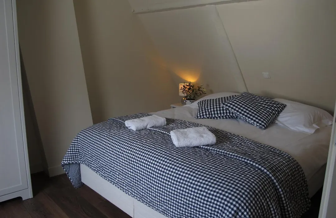 De Thuiskamer in Grou als B&B of Vakantiehuis-1
