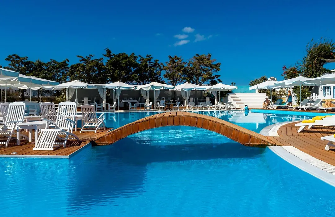 Chora Resort Hotel & Spa-1