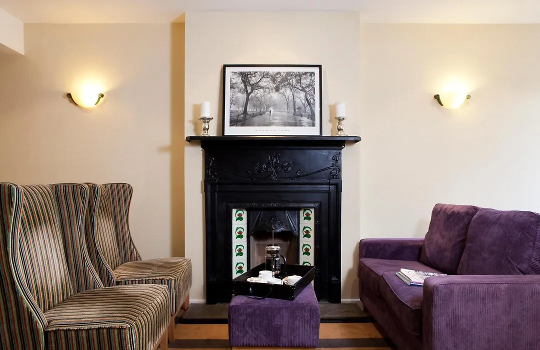 Tara Lodge-1