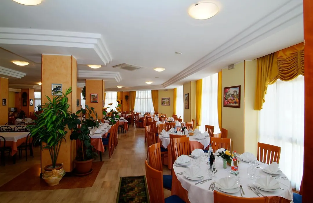 Grand Eurhotel-1