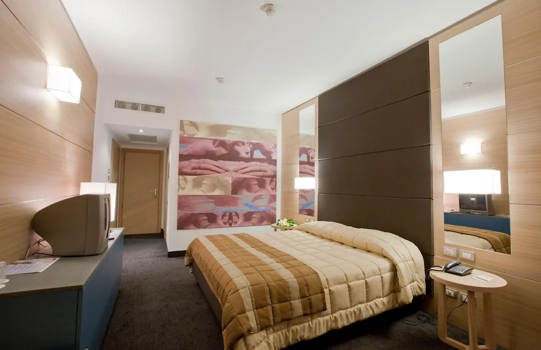 Centrum Palace Hotel-1