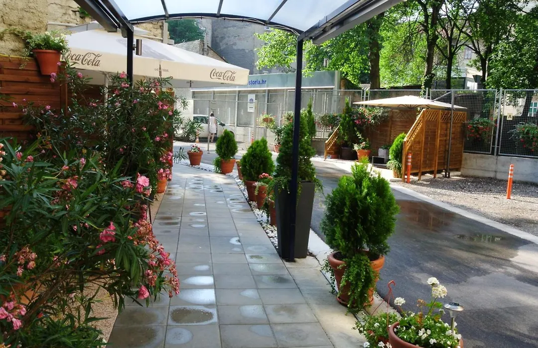Best Western Premier Hotel Astoria-1