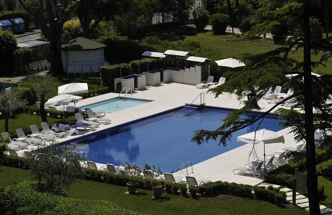 Hotel Acquaviva Del Garda-1