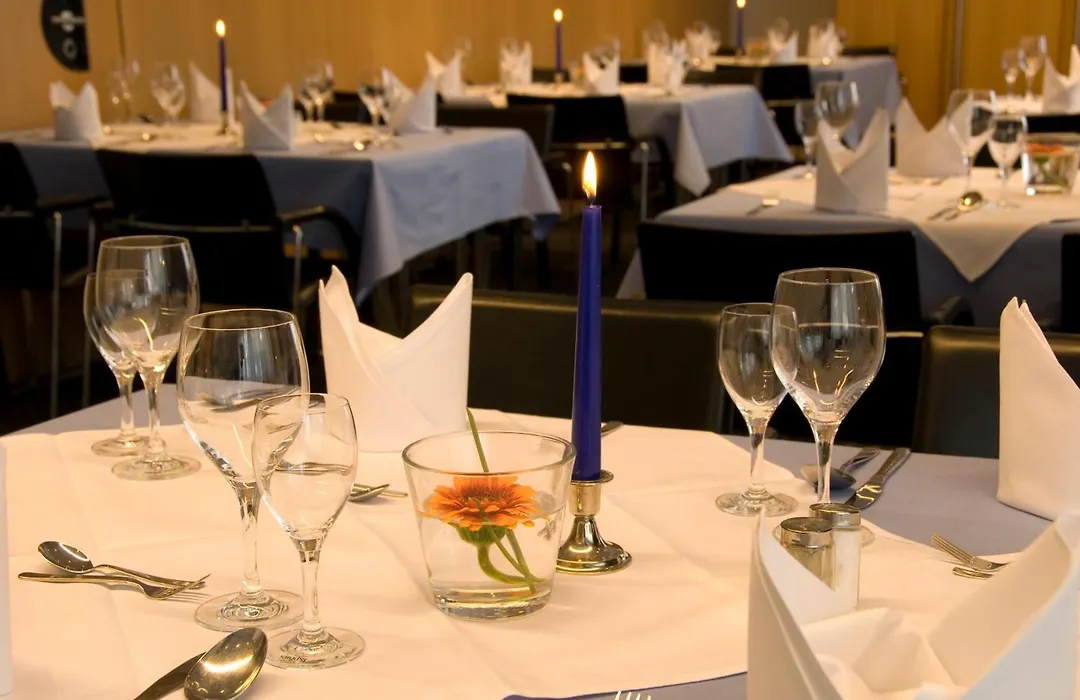 SEEhotel Friedrichshafen-1