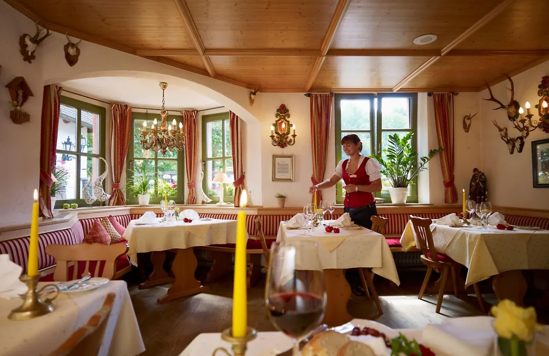 Naturhotel Rügers Forstgut-1