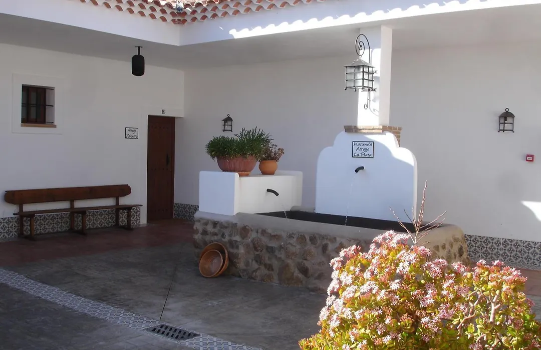 Hotel Rural Arroyo La Plata By Bossh Hotels-1