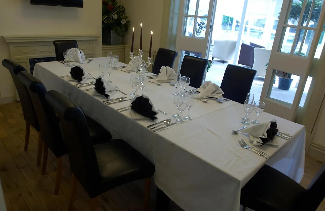 Dimple Well Lodge Hotel-1