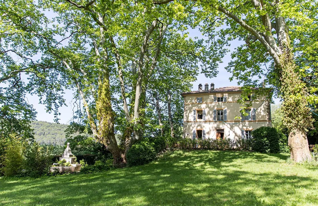 Chateau Mentone-1