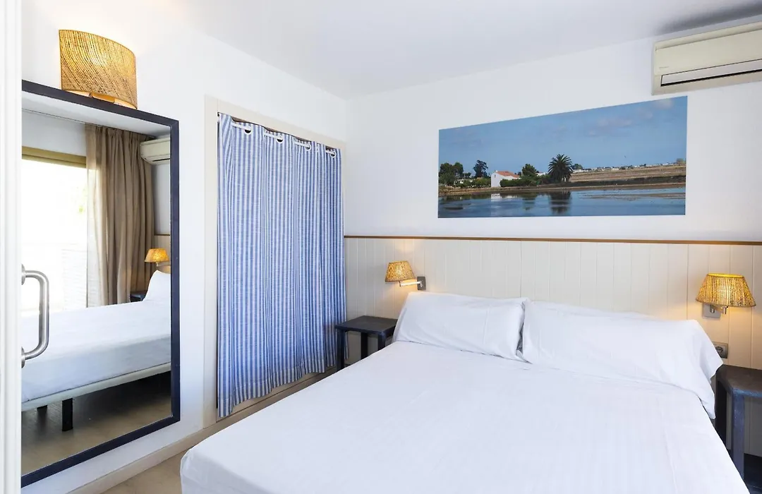 Blaumar Hotel-1