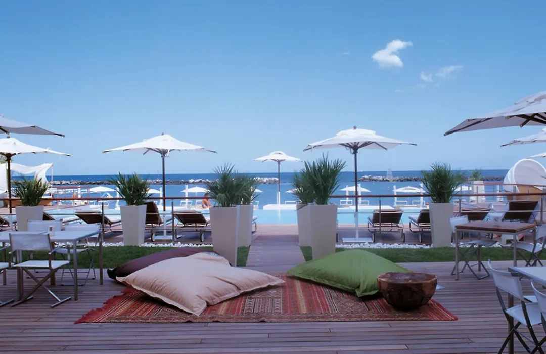 Vistamare Suite-1