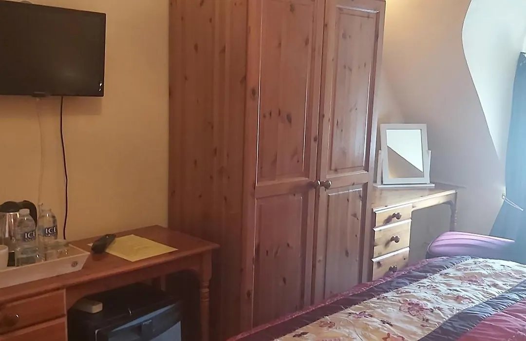 Cranborne Guest Accommodation Exclusively For Adults-1