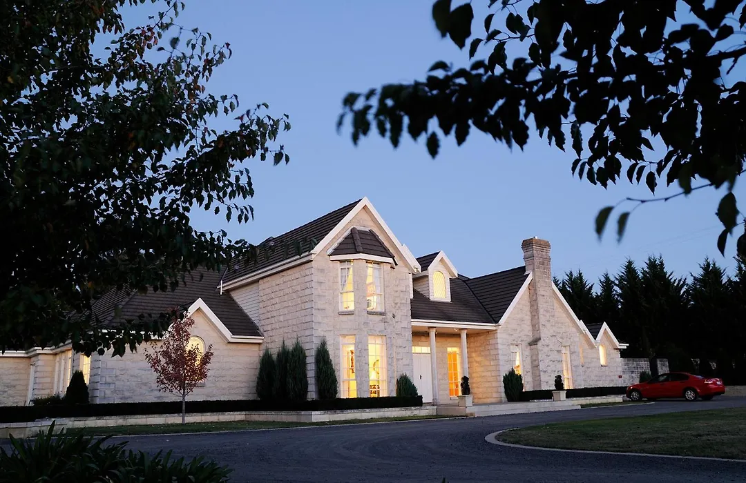 Montfort Manor-1