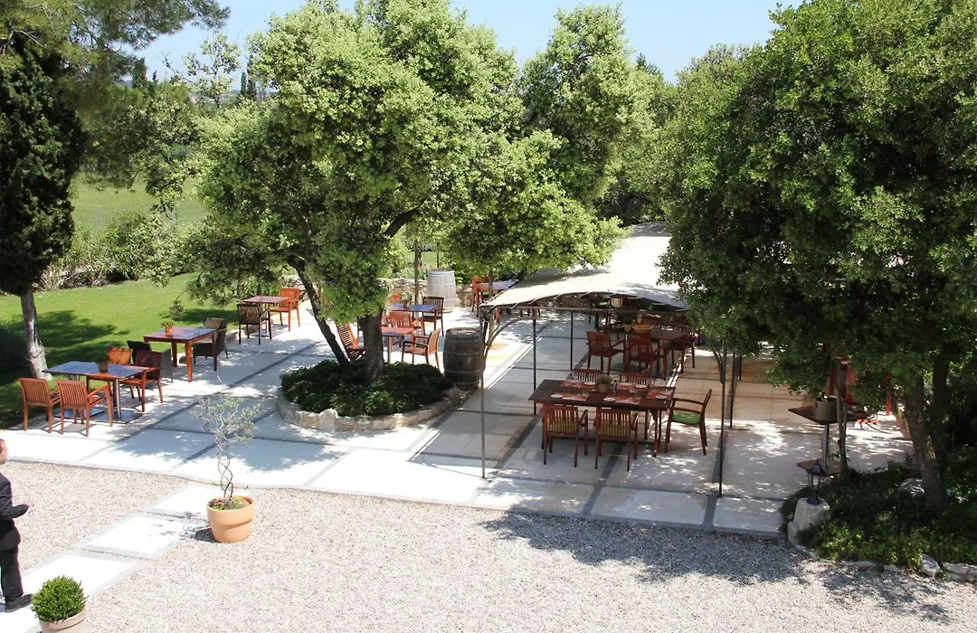 Les Chambres Entre Vigne et Garrigue - Les Collectionneurs-1
