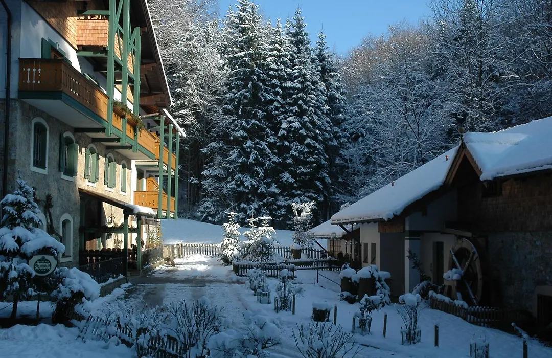 Naturidyll Hotel Hammerschmiede-1