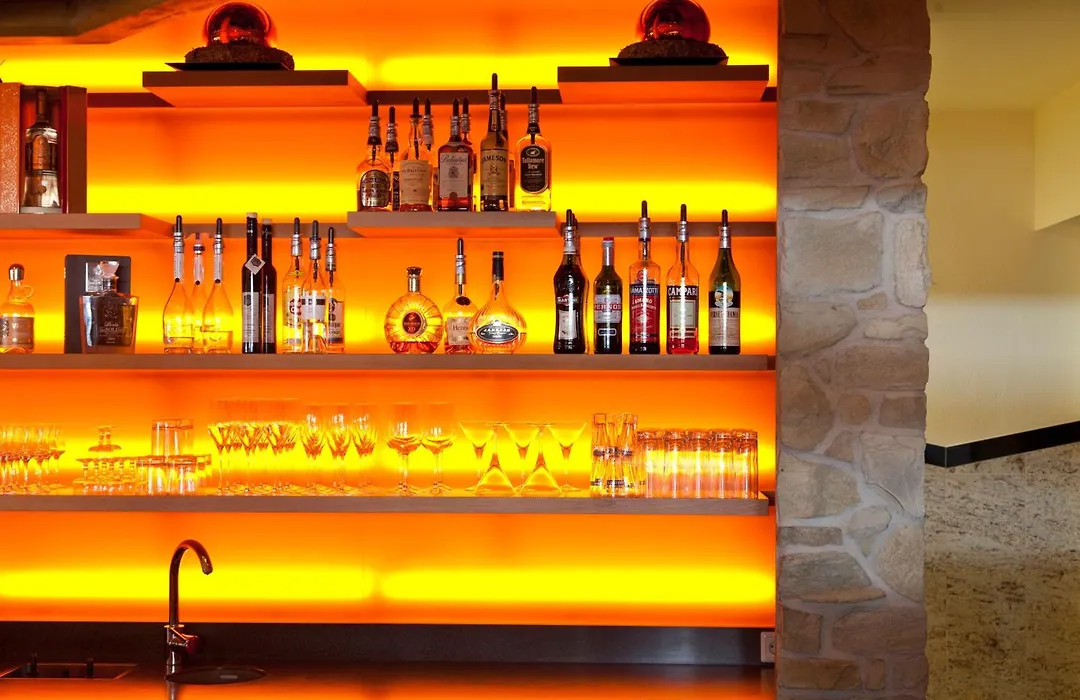 Hotel Tirol-1