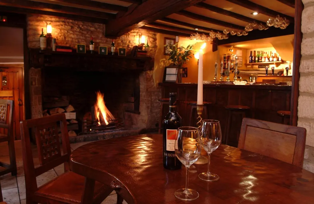 The Green Dragon Inn-1